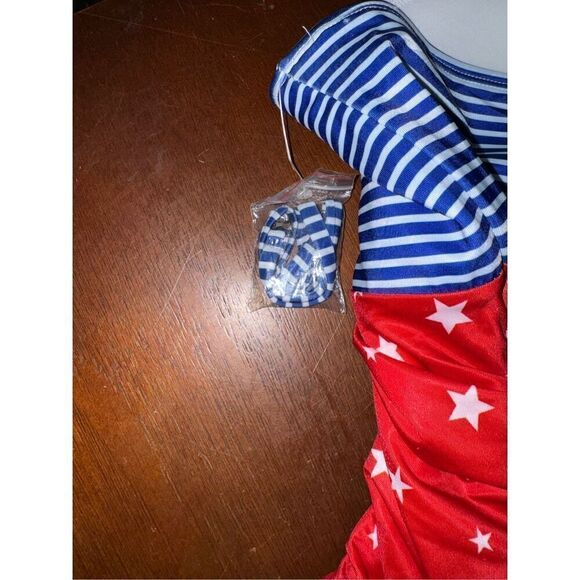 NWT Oasis plus size strapless one piece Stars and Stripes swimsuit size 1X - Picture 4 of 5